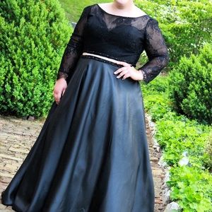 Black prom dress with pockets